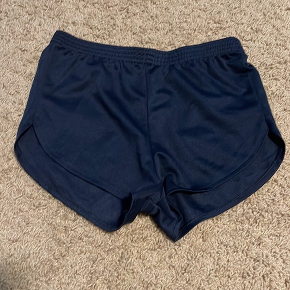 American Apparel short shorts in navy - Picture 2 of 3
